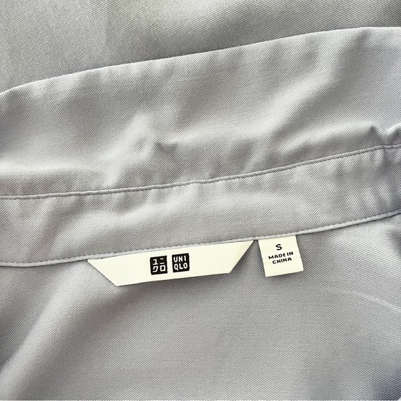 NWOT Uniqlo Rayon Long-sleeve Blouse Size S - Picture 10 of 11